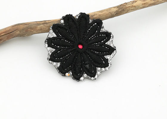 China Pequeños remiendos del bordado de la flor del color negro, remiendos del Applique del bordado proveedor
